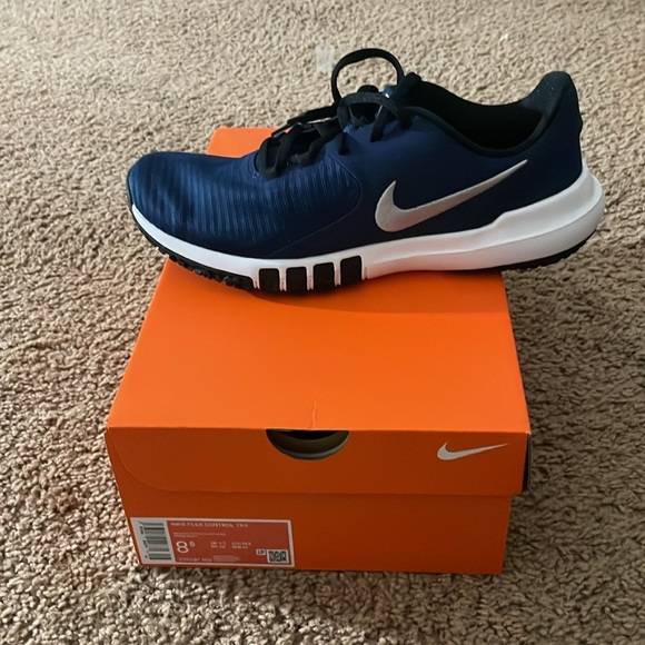 Navy Blue Athletic Shie - Picture 4 of 6